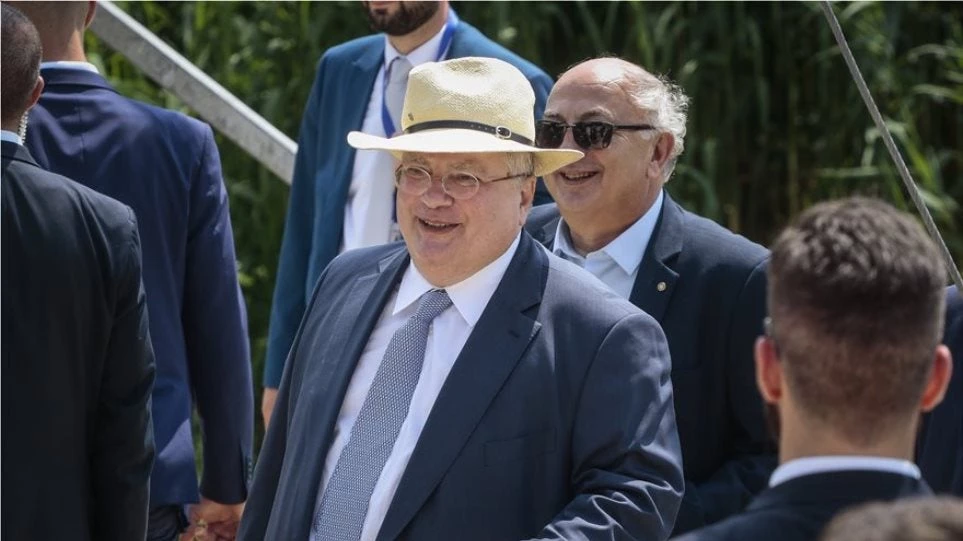 Υποκρισία χωρίς τέλος: Το «Πράττω» ήταν κατά της «Μακεδονικής» ταυτότητας και γλώσσας – Με πρόεδρο τον Ν. Κοτζιά (Εικόνα)
